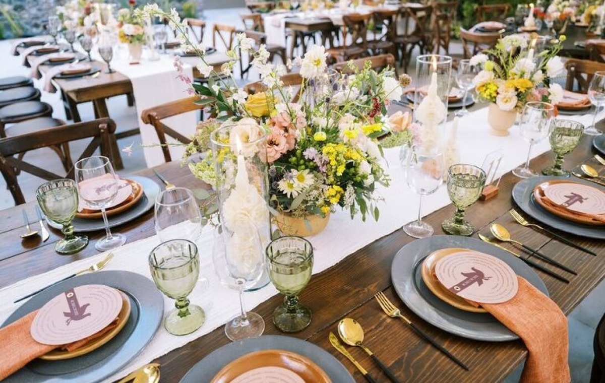 انتخاب مکان مناسب (تالار، باغ تالار، سالن عقد)