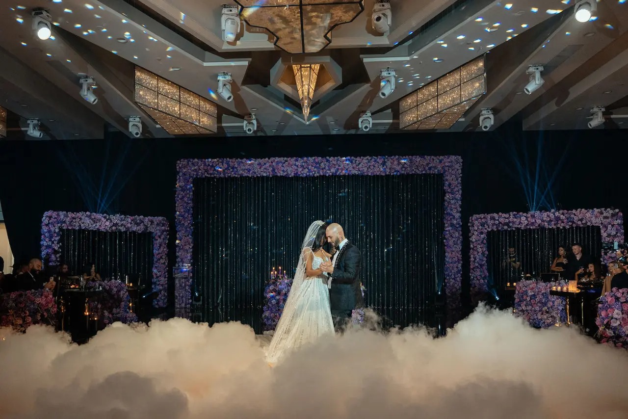 تالار مجلل پارسیس - نمای داخلی