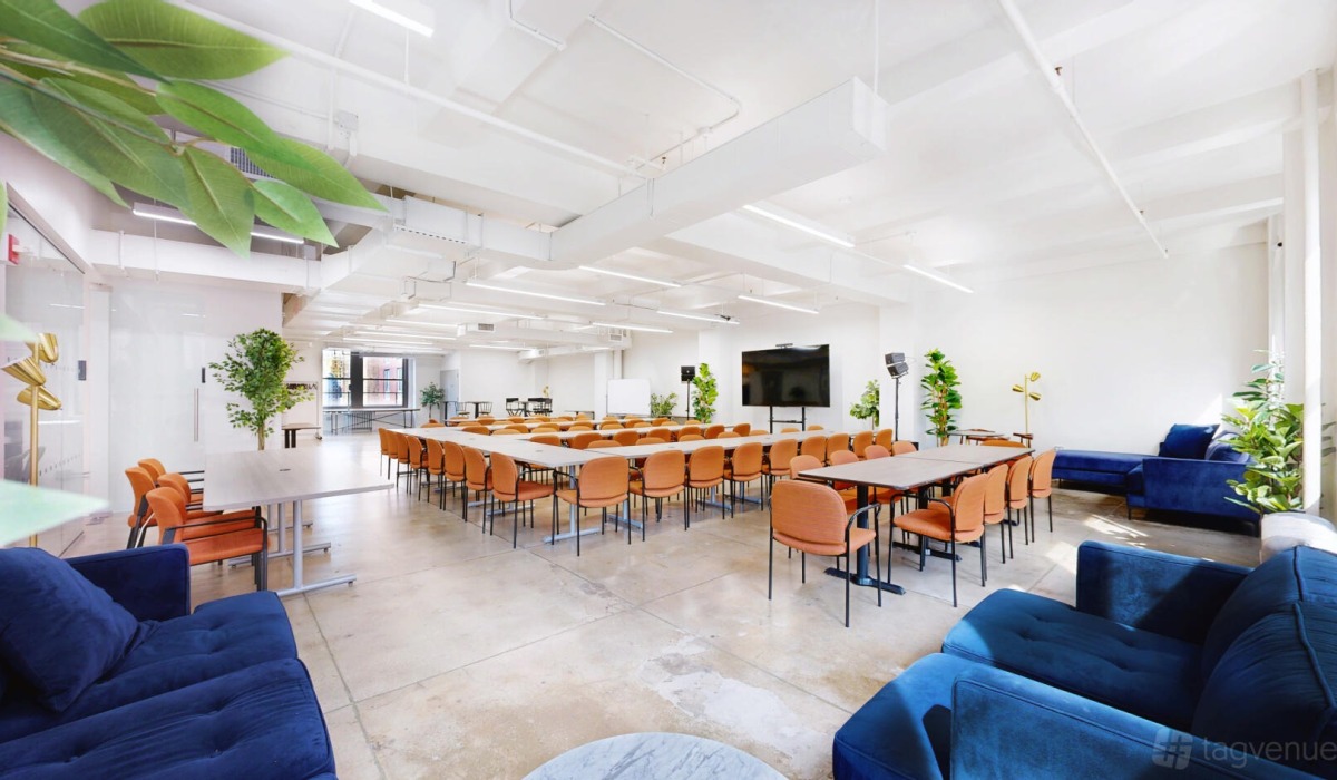 تالار پذیرایی قصر وصال